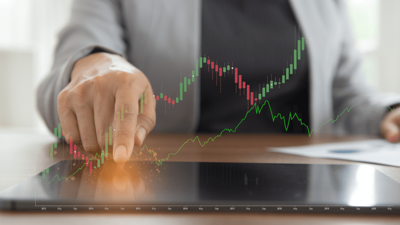 Graph showcasing portfolio growth with and without margin investing.
